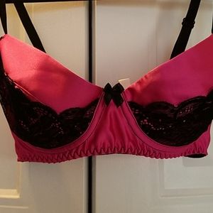 Bra, garter and pattie